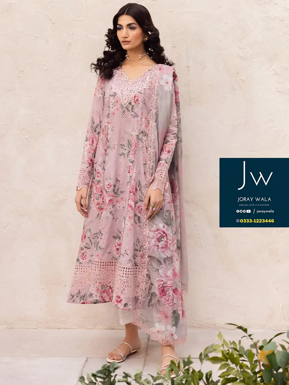 Fancy Lawn Iznik Dalfah D9 model wearing a pink beutiful floral dress available at joraywala