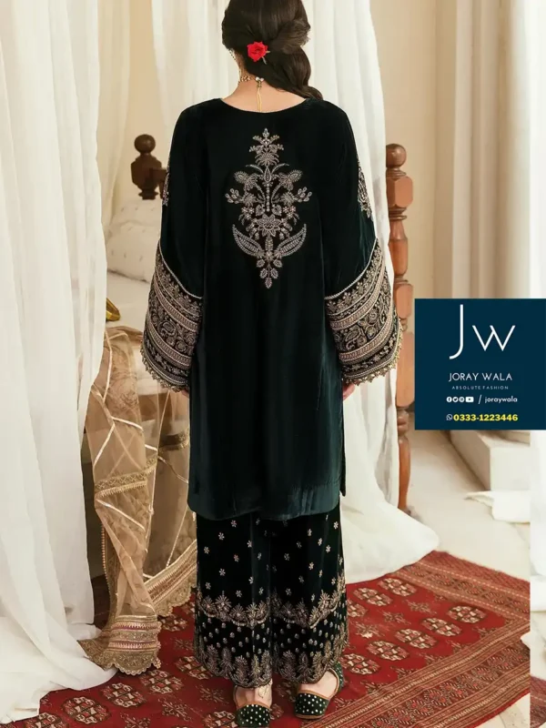 Partywear winter fancy velvet wedding collection with net dupatta free delivery available at joraywala